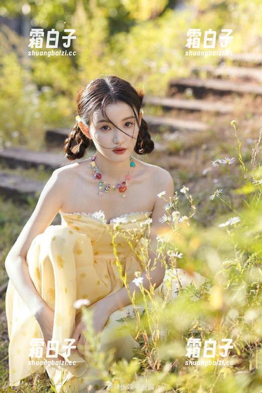 Asagiriai的无圣光美图：见证“回复术士的重启人生芙蕾雅”的独特风采