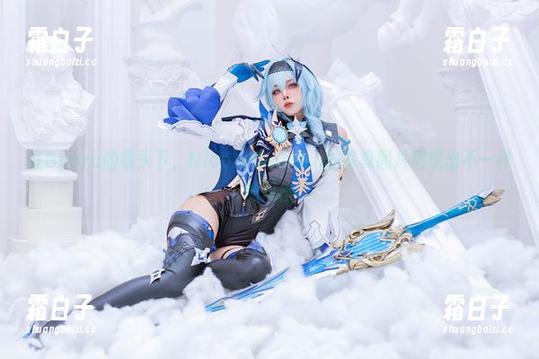 在Byoru的镜头下，NicoleDemara的写真图片展现出不一样的风格