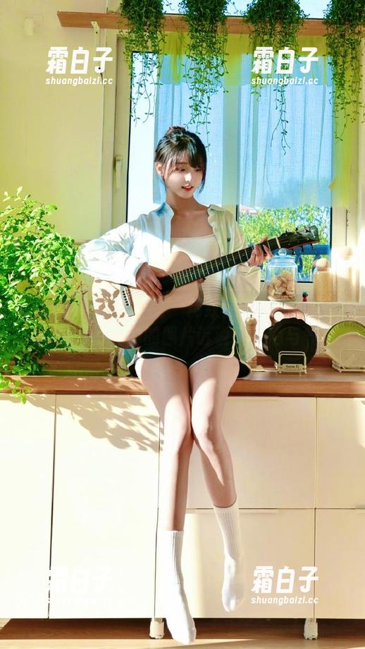 MFStar模范学院 - 精致生活：糯美子Mini短裙写真中的照片诉说着时尚与气质
