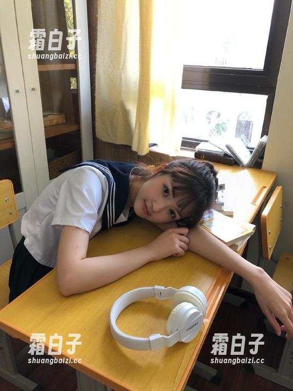 MFStar模范学院 - 草莓兔兔白丝写真合集，不容错过的网盘美图分享！