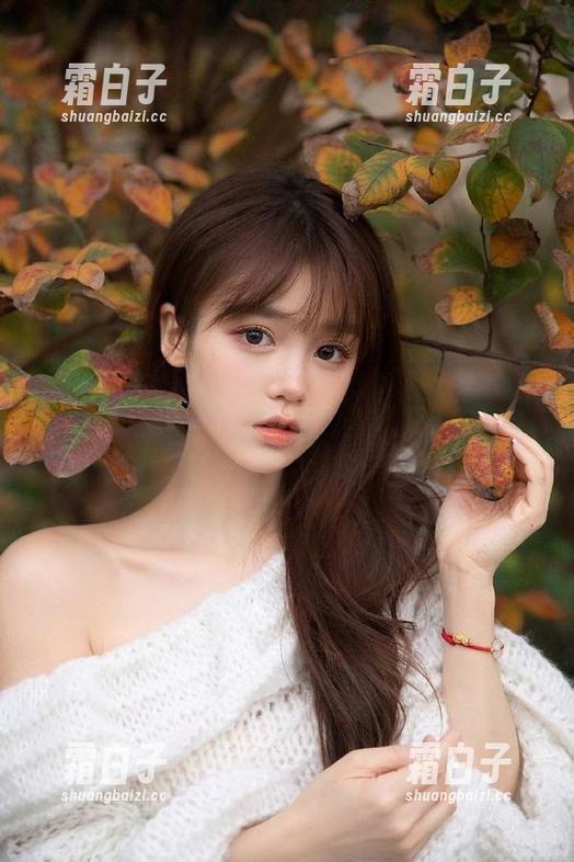 MiiTao蜜桃社 - 免费欣赏缇娜美Tinami旗袍写真合集，让传统美学为你所用！