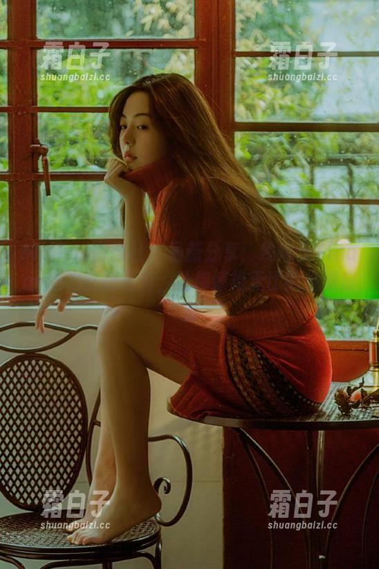 MiiTao蜜桃社-缇娜美Tinami MiiTao蜜桃社 - 最新分享:缇娜美Tinami魅力红裙写真,让你惊艳无比的视觉盛宴