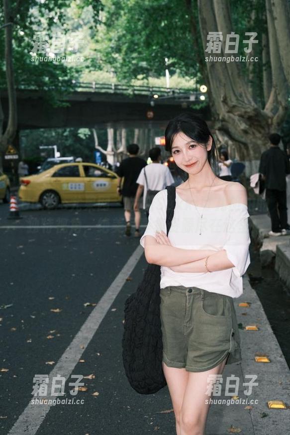 UGirls尤果网 - 发现Sukki可儿旅拍的独特视角，绝美写真集资源尽在这里！