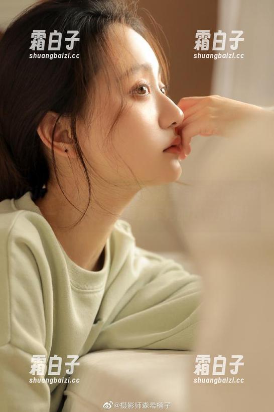 UGirls尤果网-伊莉娜 UGirls尤果网 - 伊莉娜浴室写真之旅:珍藏每一张原图,图集展示她的独特风貌!