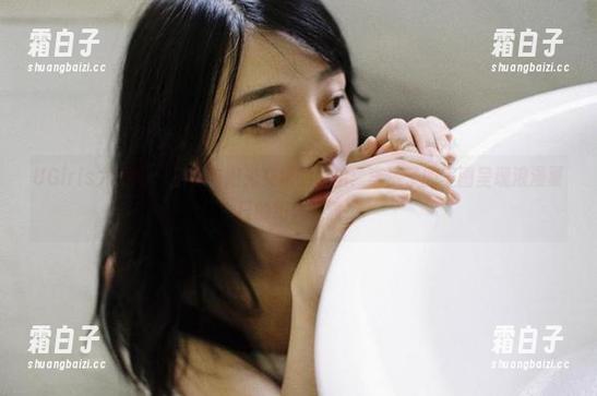 UGirls尤果网-李凌子 UGirls尤果网 - 白裙与阳光交织的私拍:李凌子的美图呈现浪漫夏日的绝美邂逅!