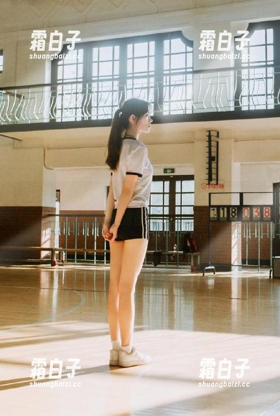 UGirls尤果网 - 透视清新与纯真，涉谷由里写真原图秀出她的独特风格