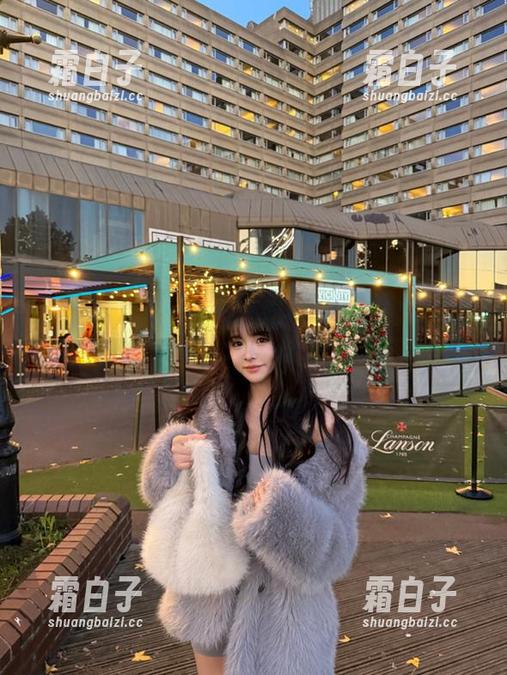UGirls尤果网-赵伊彤 UGirls尤果网 - 探索赵伊彤全套内衣图集中的每一个瞬间,沉醉于性感的艺术之美