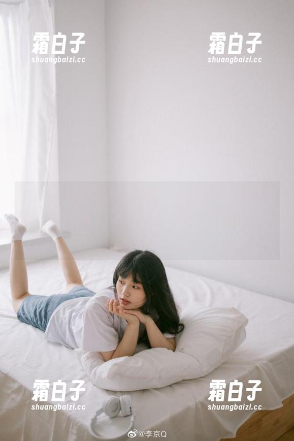 XIAOYU语画界 - 跟着小沫琳在海边撒欢：下载这套“倾心之作”照片，收获无尽的夏日气息！