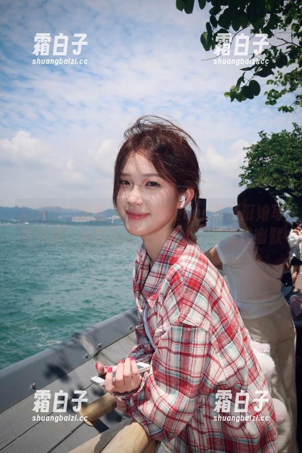 XIAOYU语画界 - 潘朵拉Laa最新厨娘写真资源：当做饭的艺术遇上了自嘲式幽默
