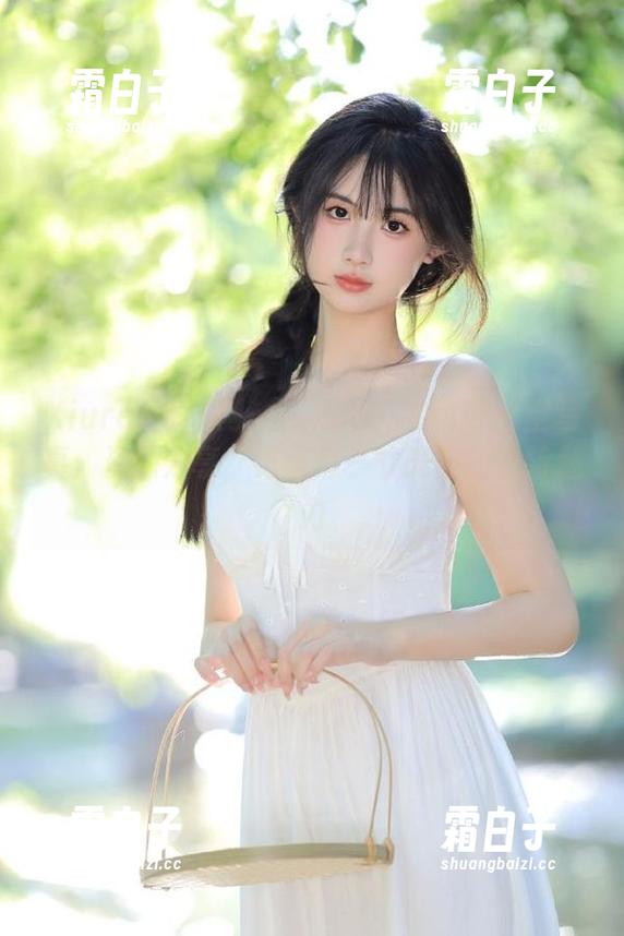 Xiuren秀人网 - 高清KOKO可可镂空写真：资源分享，记录每一寸光影的独特魅力