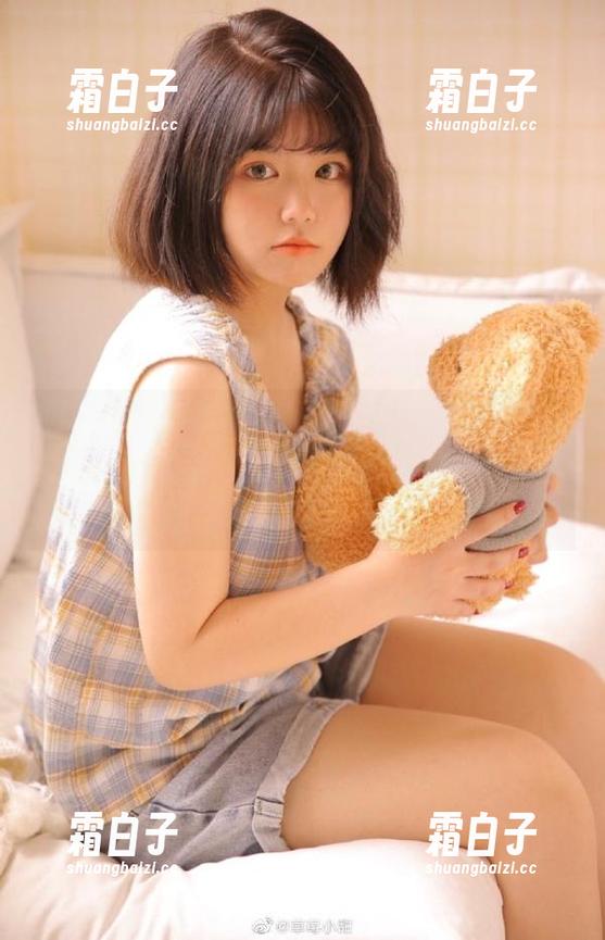 Xiuren秀人网 - 细腻谋篇，Nancy小姿裸足照片告诉你如何在写真中展现自我风采与优雅气质。