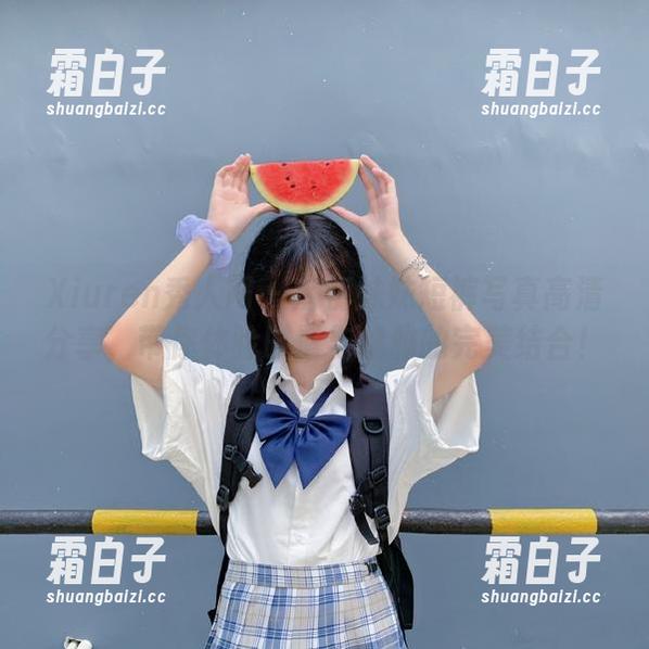Xiuren秀人网 - 南初妹妹短裤写真高清分享，带你体验时髦与优雅的完美结合！