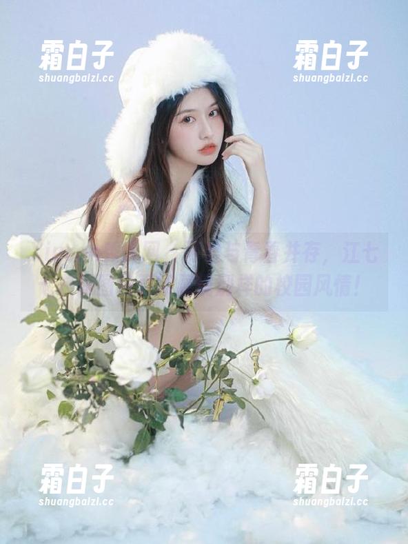Xiuren秀人网-江七七 Xiuren秀人网 - 可爱与青春并存,江七七校服图包更新展现别样的校园风情!