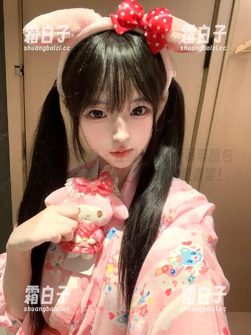 Xiuren秀人网 - 江淑影river吊带图包大揭密，观看这不容错过的视觉盛宴！