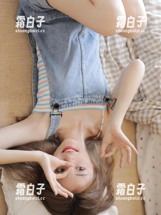 Xiuren秀人网 - 白浅浅全套写真：天台的阳光与她的笑容交织出无尽的美好！