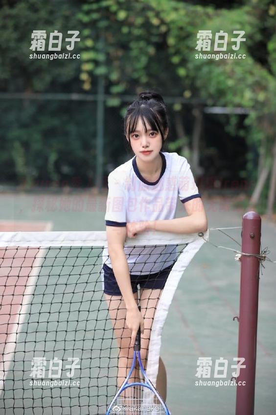 Xiuren秀人网 - 制服魅惑萌琪琪Irene，探秘她的最新图包作品带来的无限惊喜与体验！