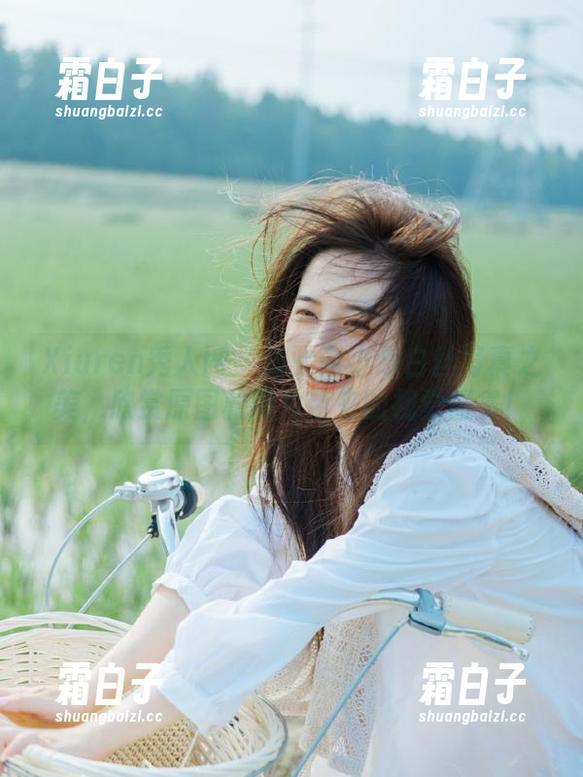 Xiuren秀人网-谢小葱 Xiuren秀人网 - 体验谢小葱白丝写真之美,欣赏原图和图片带来的视觉盛宴!