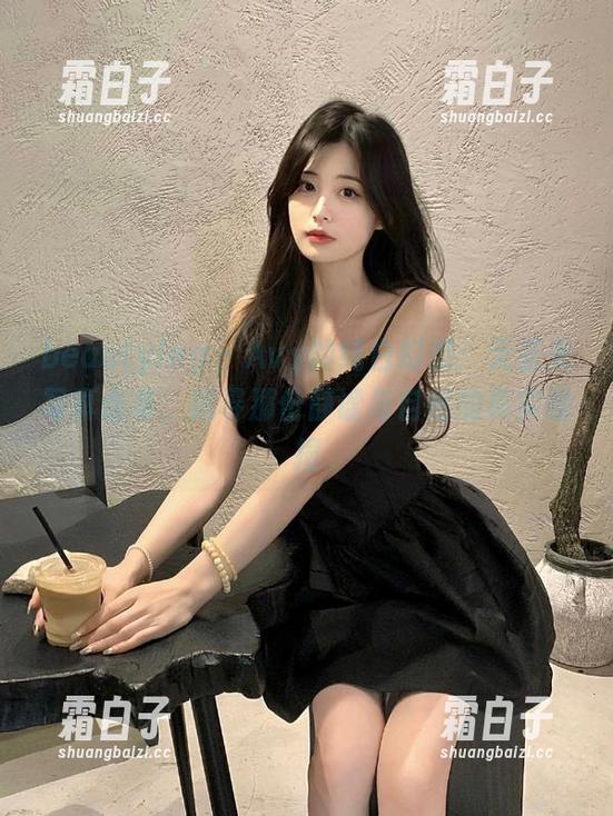 beautyleg - Avy的纯白幻想：无圣光写真合集，追寻那份静谧与自然的真实碰撞