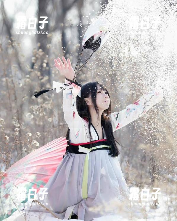 不容错过的nagisa魔物喵专属秘书写真实践，蕴含丰富图片与资源的完美组合！