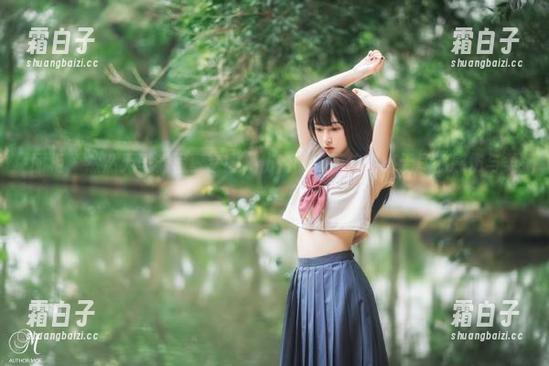 丽柜 - 然然无圣光写真套图，伤情的慰籍传递出无尽的感伤与柔美