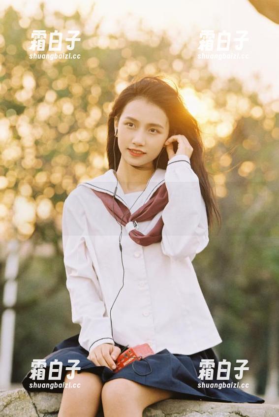 克拉女神 - 漫游小芹的旅拍图集，精选之作汇聚全球异域风情与美丽瞬间！