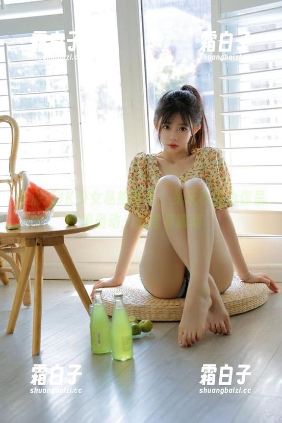 小清新JK少女私拍图集，兔玩映画为你呈现最动人的青春瞬间