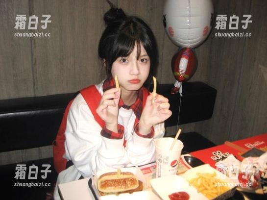 兔玩映画 兔玩映画全新发布:探索白丝和水手服写真图片中的青春与梦幻