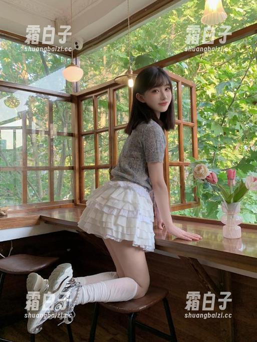 初夏女神 - 回荡在烟雨江南的旋律：环环的独特写真图集探秘