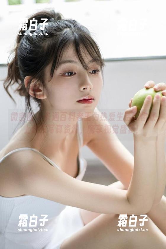 微密圈 - 卡通百科老王为热爱生活的你献上泳衣写真资源，畅享视觉盛宴！