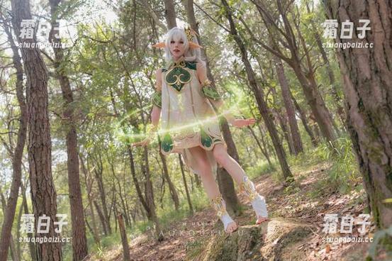 引人注目的“咬人小小兔”私房写真合集，尽显皮衣的性感与叛逆气息！