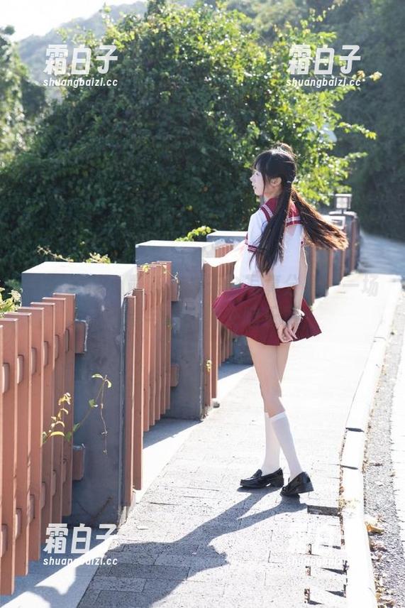 唐韵写真 - 最新娜娜天台写真分享：一场视觉与心灵的交响乐章