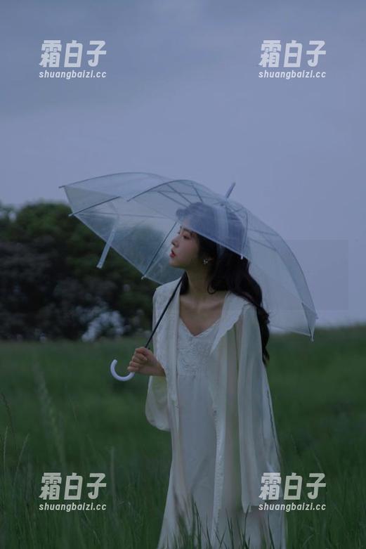 嗲囡囡 - 尽情浏览久久Aimee的皮衣图库：丰富的下载选项，满足你的美学需求