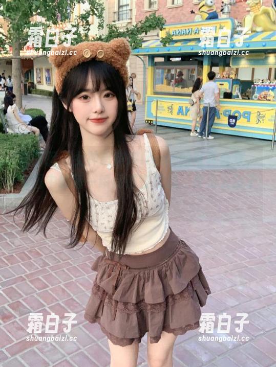 嗲囡囡-萌琪琪Irene 嗲囡囡 - 女神萌琪琪Irene的写真合集,套图中的每一瞬间都在叹息‘真是太萌了’!