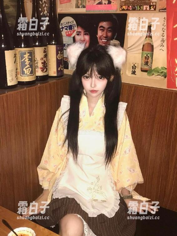 头条女神 - 语溪棉袜精选套图：当我穿上棉袜，生活才算真正开始