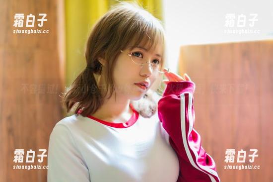 不容错过！最新小仓千代w体操服图包火热上线，快来下载！