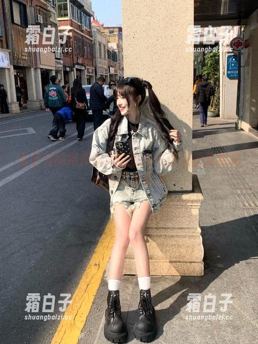 无圣光的绝美瞬间，少女秩序白丝连衣裙图片尽显风采