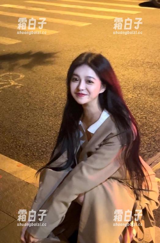 尤果网 - 王莹泳装原图，观看中蕴藏的清凉与活力让人不禁向往海边的乐趣