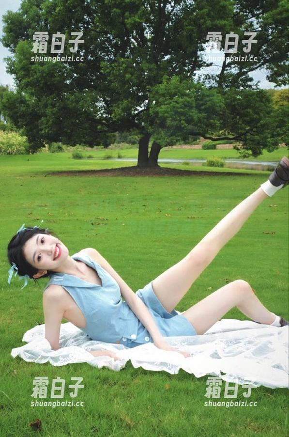 尤果网 - 萌琪琪清纯写真全套原图：让你感受纯净的视觉盛宴
