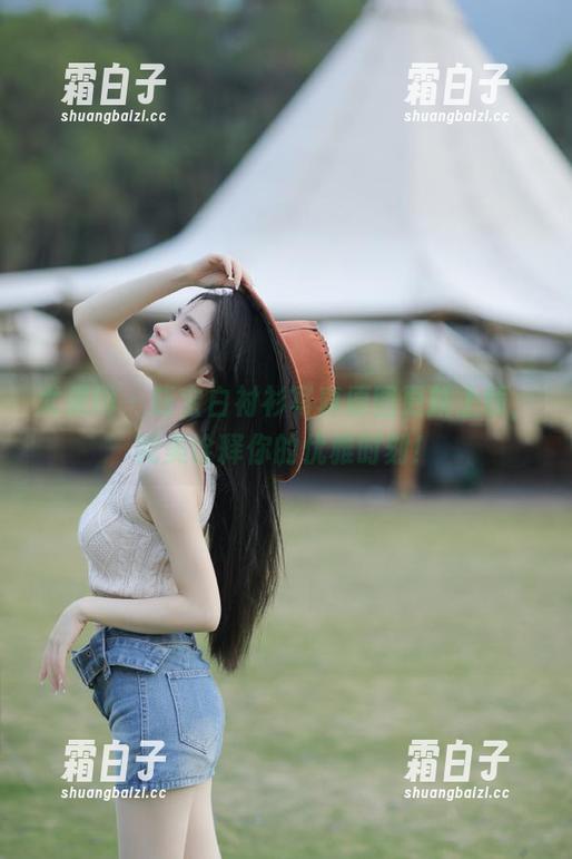 尤果网 - 靳宝白衬衫写真原图更新上线，完美诠释你的优雅时刻！