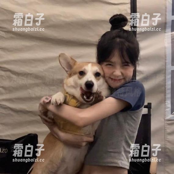 尤物馆 - 解锁免费资源：FoxYini孟狐狸御姐写真合集，展现独特风格