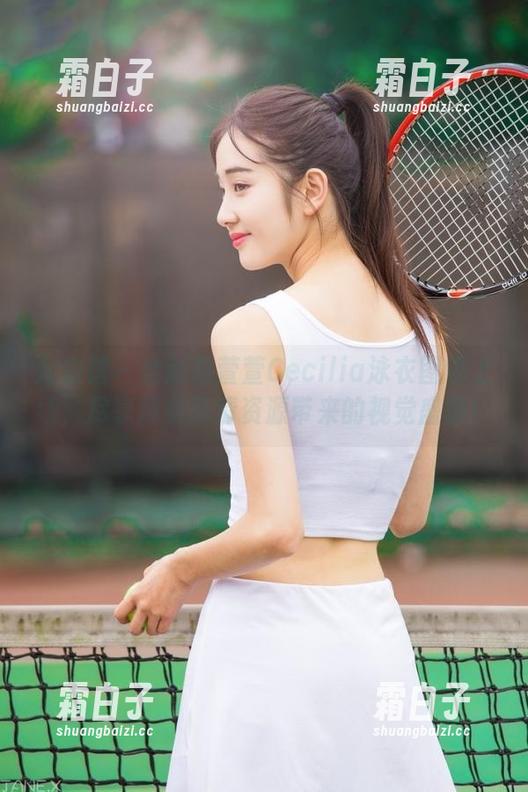 尤物馆 - 全新陆萱萱Cecilia泳衣图包上线，尽享精美高清资源带来的视觉盛宴！