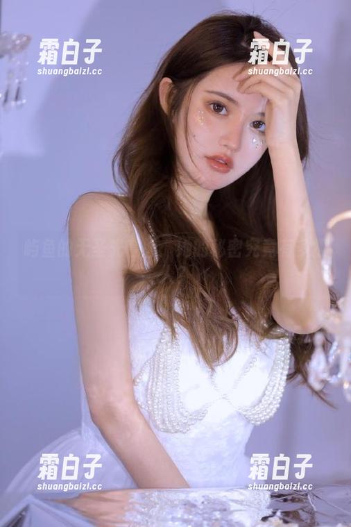 屿鱼的无圣光套图：她的秘密究竟有多撩人？