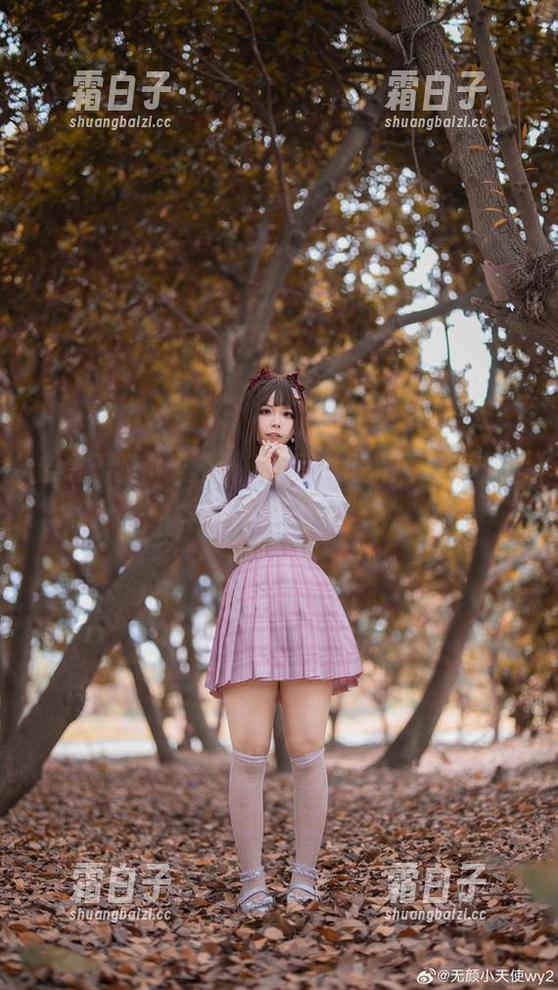 走进无颜小天使wy的写真世界，观看肉丝作品展现的非凡艺术