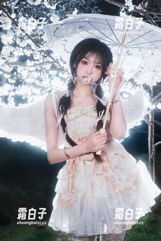 星颜社 - 心妍小公主的魅力女友写真，带你体验免费下载乐趣！