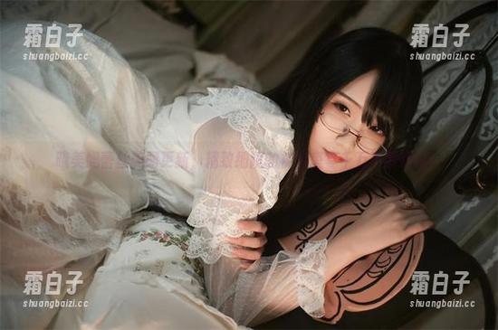 晓美妈蕾丝美图更新，精致细腻的视觉盛宴千万不要错过！