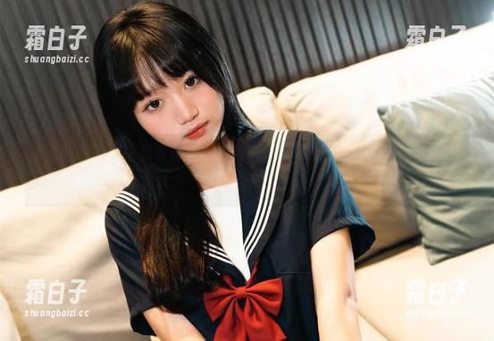 让你心动的柒柒要乖哦海军写真图集，尽在这里，赶快下载收藏吧！
