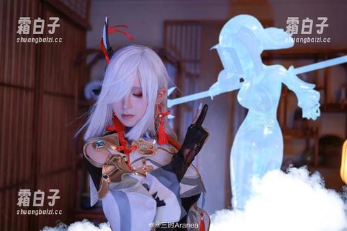 桜满三时 桜满三时出品:超高质量原神甘雨奶牛cos美图盛宴