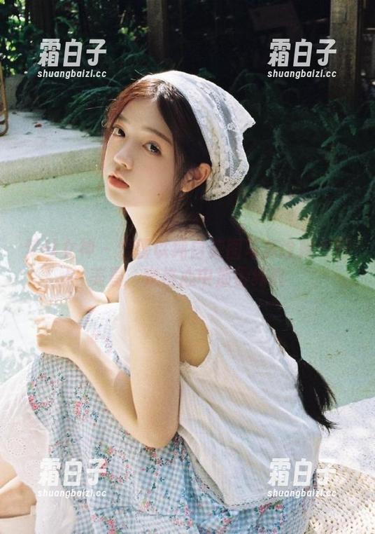 梦丝女神 - 雪馨以纯白美图写真诠释冬日美景，定格心中那份纯真