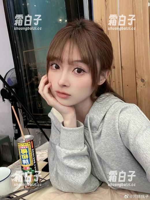 最新图库盛放：河豚抚子重现《那年喜欢的女孩》的青春甜蜜瞬间！