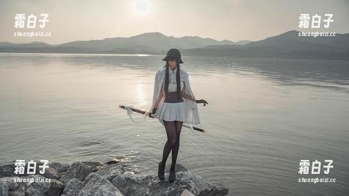 爱老师phd背景下的剑圣女写真，绝美壁纸打造